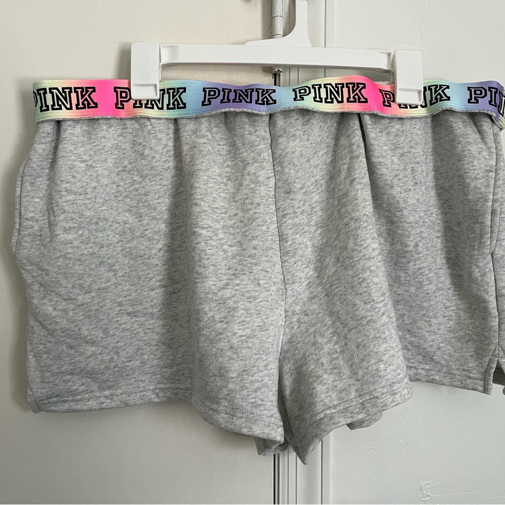 PINK Victoria secret campus boyfriend shorts… BRAND NEW only wore once.